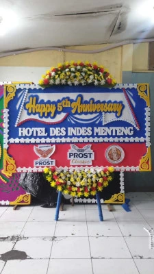 Papan Bunga di Cempaka Putih Barat