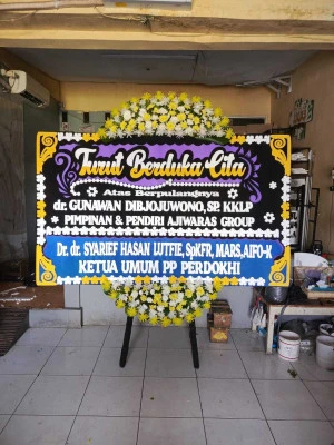 Papan Bunga di Cempaka Putih Barat